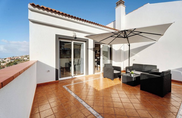 Appartement de vacances 'Ático San Jose' avec vue sur la mer, terrasse privée et Wi-Fi