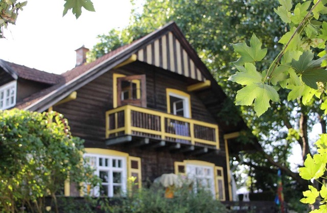 Apartment on the walnut tree