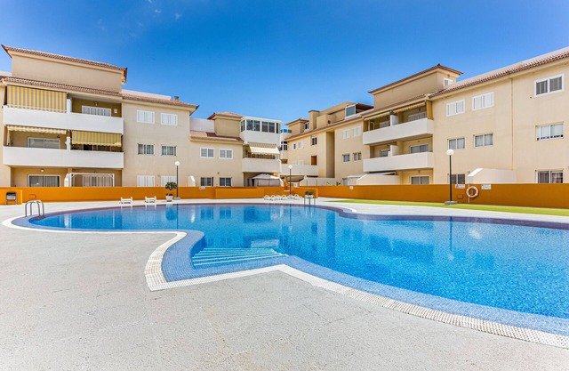 Appartement de vacances 'La Octava Isla' avec piscine partagée, Wi-Fi