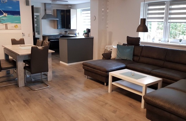 Vacation apartment/apartment for 6 guests with 120m² in Sankt Goarshausen (250033)