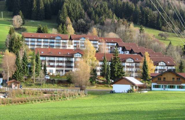 Appartement, 2 chambres, balcon, dans un quartier calme avec piscine intérieure et un sauna