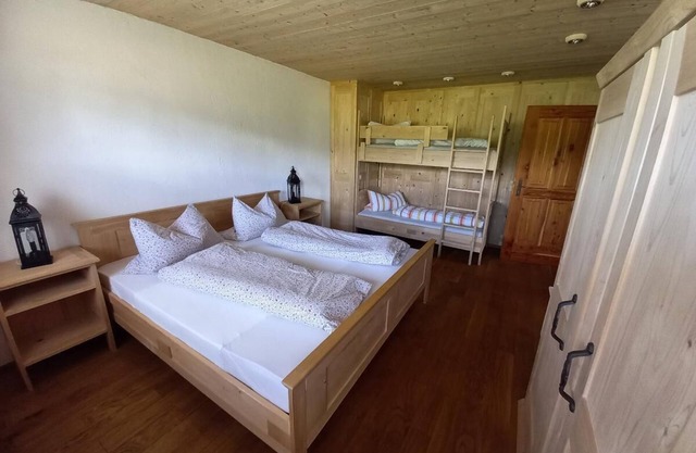 Vacation apartment (80sqm) in country house style