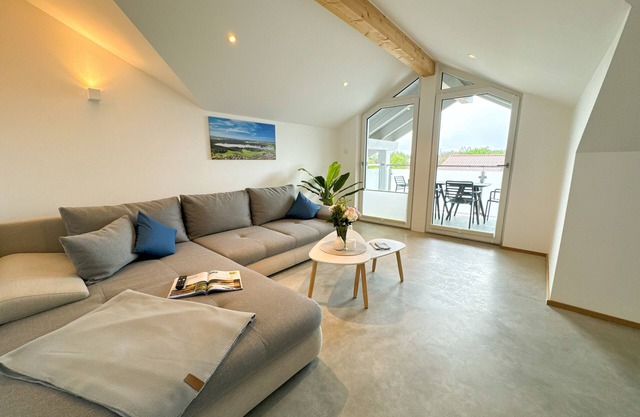 Vacation apartment/apartment for 6 guests with 62m² in Eggstätt (264808)