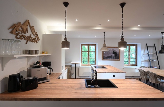 Vacation apartment/apartment for 4 guests with 110m² in Polling (268962)