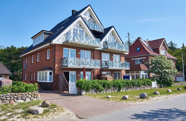 Vacation apartment/apartment for 4 guests with 65m² in Wyk auf Föhr (131117)