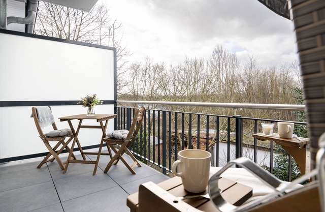 Vacation apartment Kleine Perle in house Pier 67 with balcony in Neustadt