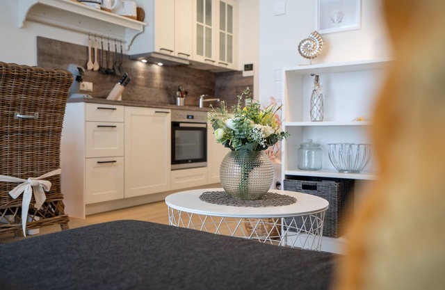 Vacation apartment Kleine Muschel with balcony in Neustadt
