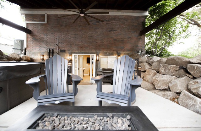 Bonheur de vacances! Le rêve du skieur! Spa / spa couvert, foyer, vues sur la montagne.
