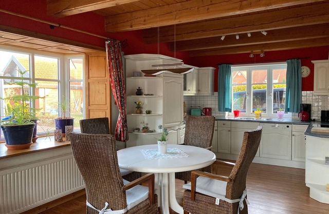 Appartement / app. pour 5 personnes avec 98 m² à Fehmarn OT Landkirchen (59206)