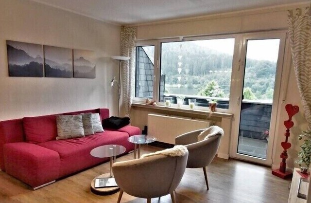 Maison de vacances avec loggia ensoleillée et deux sep. chambre à coucher