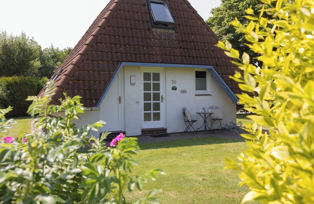 Vacation home North Sea breeze. Picturesque and with a sun terrace.