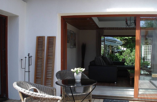 Vacation home 500 meters to the Steisslinger bathing lake