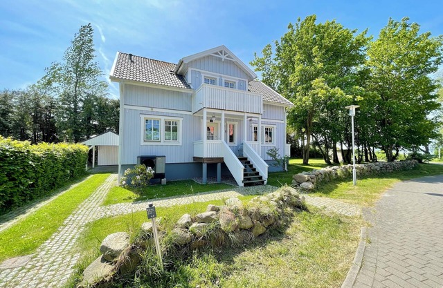 Vacation home by the water / Wiek on Rügen