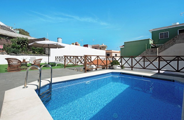Maison "Casa Margarita", avec vue sur les montagnes, piscine, terrasse et Wi-Fi
