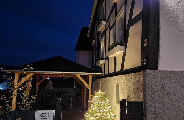 SAUERLAND, Sorpesee, holiday home. "Old Customs House" Burg Hachen. Good equipment!