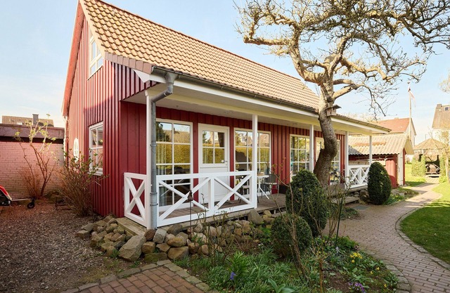 Vacation home for 2 guests with 35m² in Laboe (294564)