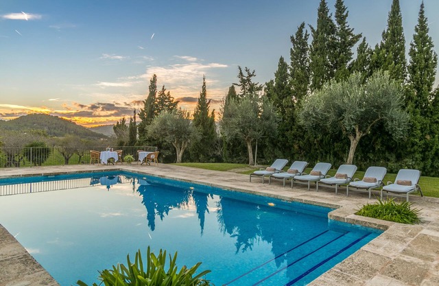 Maison de vacances pour 8 personnes avec 850 m² à Andratx (120656)