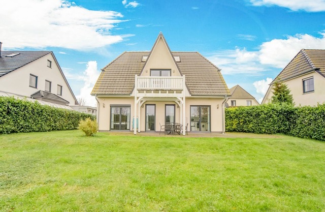 Charmante maison de vacances avec jardin privé à Bastorf