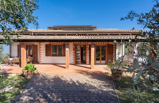 Maison de vacances à Pergine Valdarno avec 3 chambres à coucher, 6 couchages