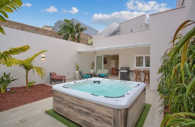 Maison de vacances 'Mojo Surf Yoga House' avec vue sur la mer, terrasse privée et Wi-Fi
