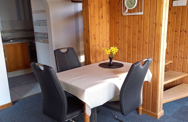 Cottage en Frise orientale avec terrasse, la mer du Nord, 2 pers. à partir de 29, - par jour