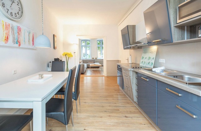 Vacation home Stadthuus 51 in Husum for up to 4 people