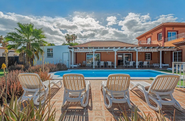 Maison de vacances 'Villa Mi Sol' avec piscine privée, terrasse privée et Wi-Fi