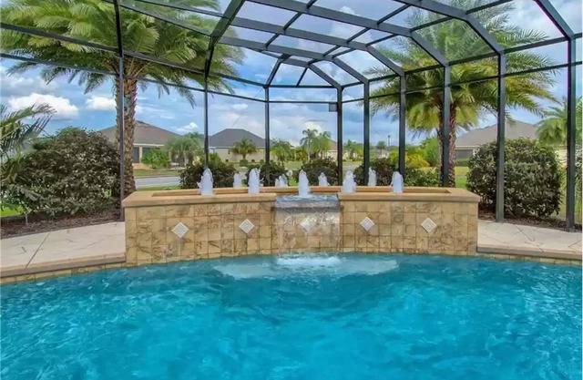 Vacation Home with luxurious pool in The Villages, Florida!