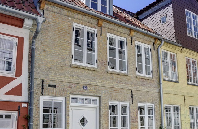 Vacances dans un bâtiment historique - directement sur le magnifique fjord de Flensburg!