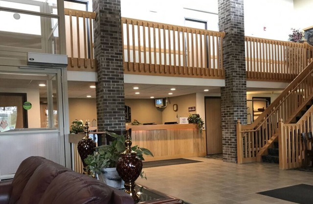 Vacation Starts Here! Free Parking, Pets Allowed, Near Thorp Aquatic Center