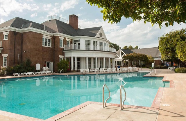 Williamsburg Plantation Resort: 2BR / 2BA, juillet et août 2019