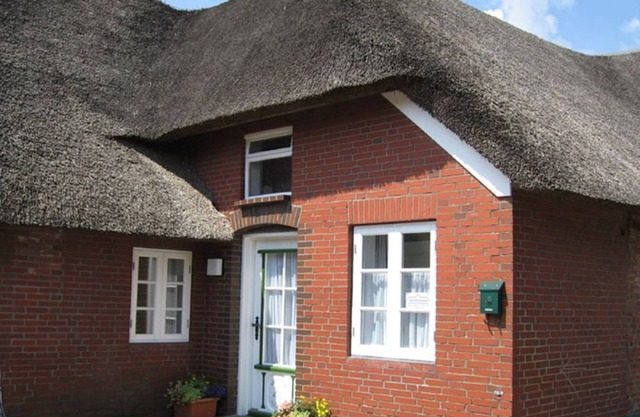 Welkimen tüs - Holidays in an old Frisian house in the old village center of Oldsum