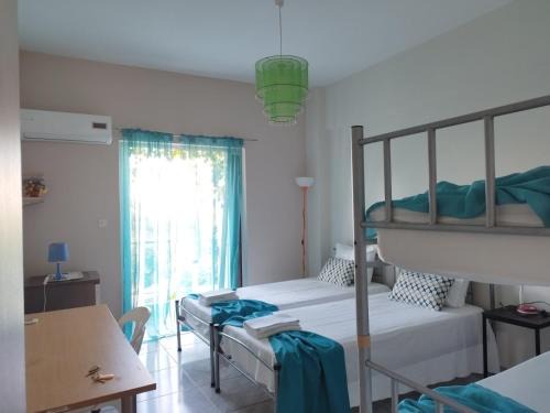 Vacations in Patra Rooms