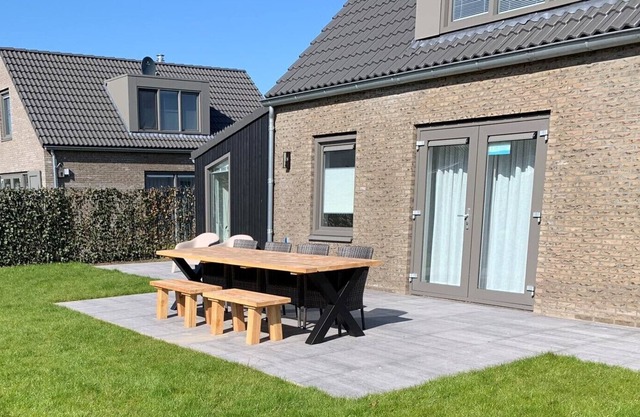 Vakantievilla Voor 6 Personen, Fietsafstand van het Strand en Centrum, Wifi