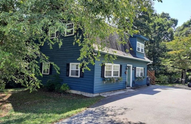 Valentine Cottage on Lookout Mountain/ Entire home