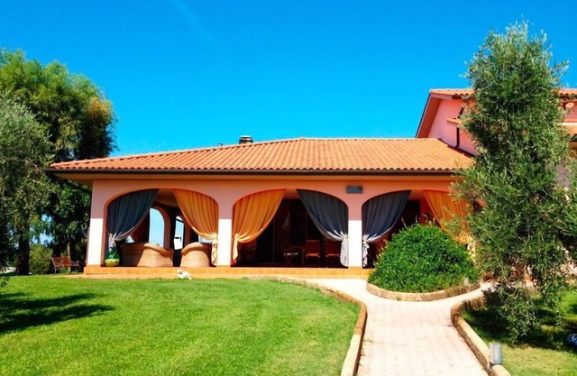 Domaine Vallegaia, repos complet avec piscine, tennis, baby-foot