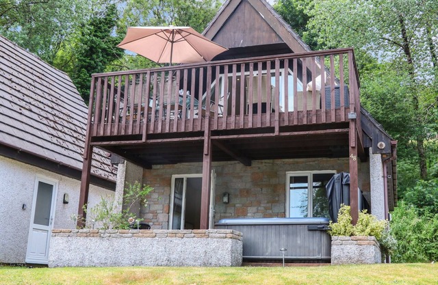 VALLEY LODGE 48, animaux acceptés, avec piscine à Gunnislake, Ref 985417