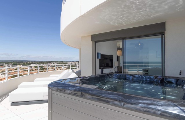 Valras’Loc Panarea – Duplex avec vue mer, spa privé