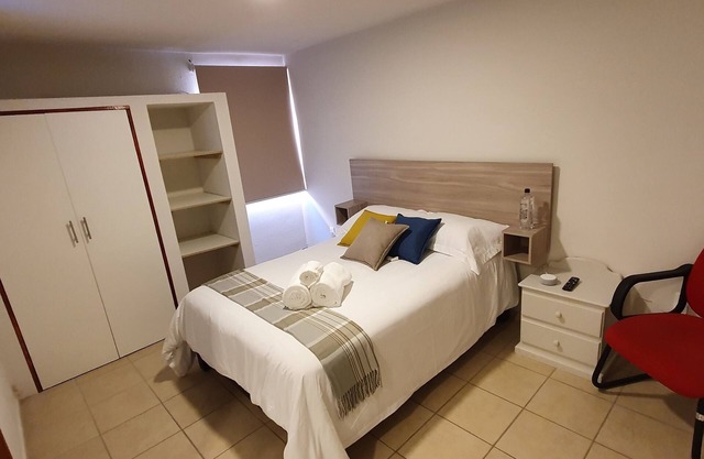 Chambre Vancouver / confortable et sûr / 2pers.