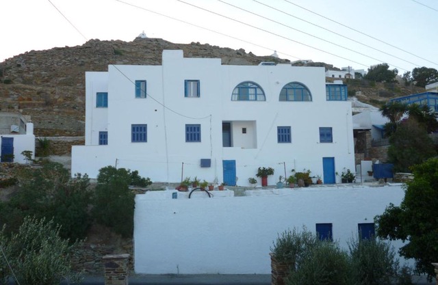 Vasilis Place Ιos
