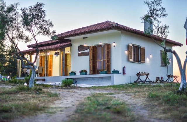 Vast Emerald, the only house in Kavourotrypes