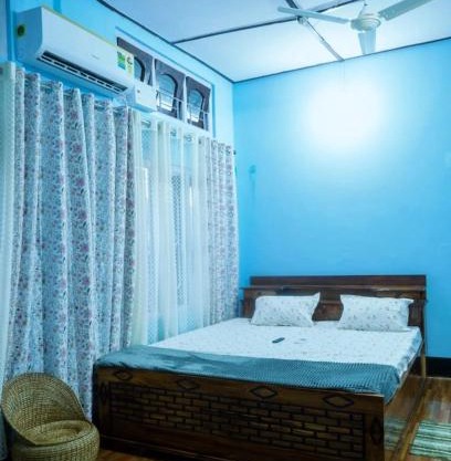 Vayantakranti Hotel and stay