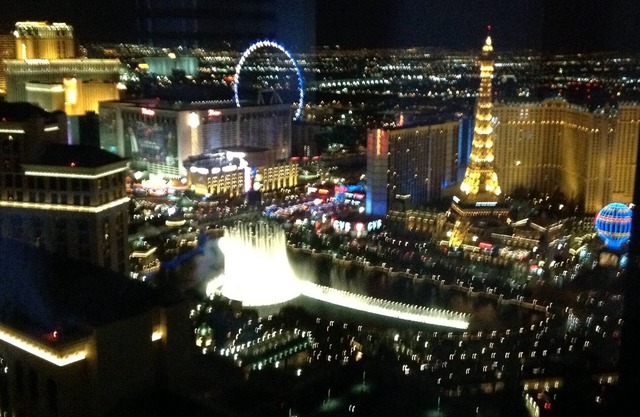 Studio Vdara au 52e étage avec vue sur les fontaines Bellagio!** AUCUN FRAIS DE RESORT **