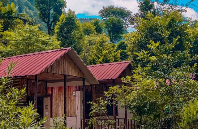 Vedant Valley Resort, Kund-Guptkashi, By Himalayan Eco Lodges