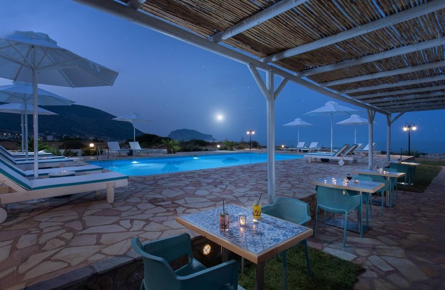 Venti Seaside Adult Hotel
