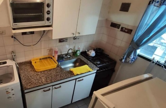 Versatile 2-Room Rental in Balvanera: Comfort and Charm