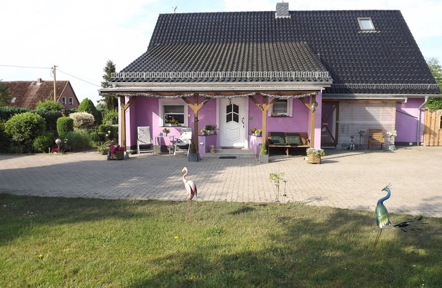 Appartement neuf et très beau et sophistiqué près de la mer Baltique avec l'utilisation de jardin