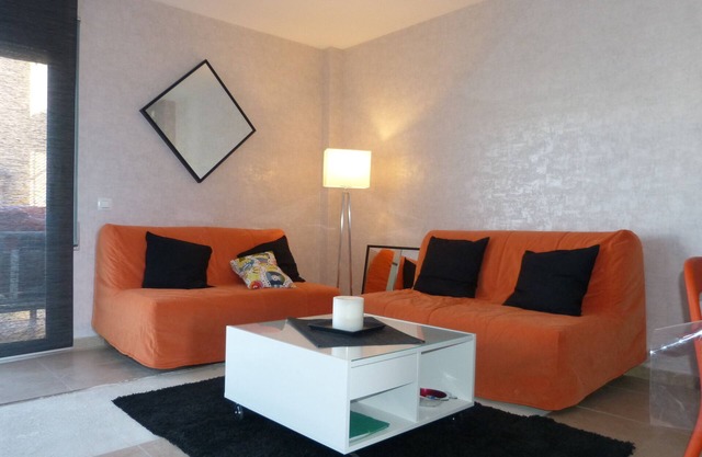 Très bel appartement dans résidence récente.