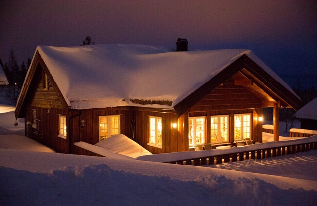 Très belle cabane de montagne, ski in / out