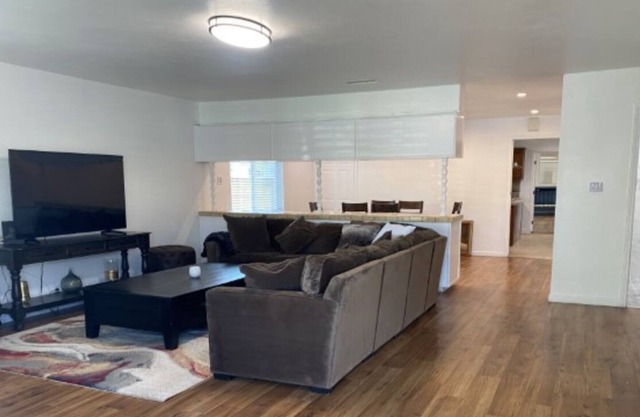 Very spacious house in a great location.